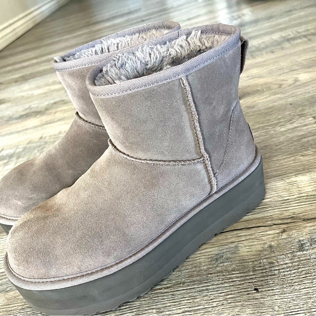 Ugh Classic Mini Platform